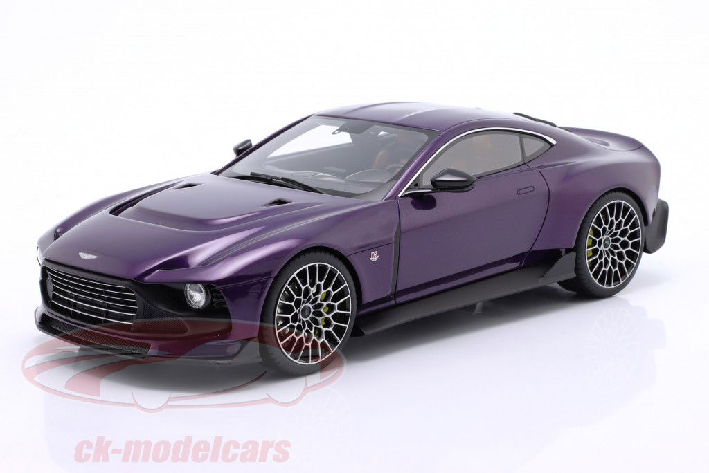 Aston Martin Valour Año de construcción 2023 púrpura 1:18 GT-Spirit