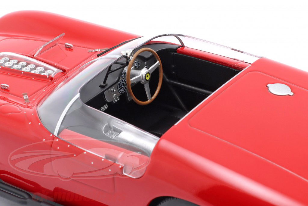Ferrari 250 TR61 Plain Body Edition rød 1:18 WERK83