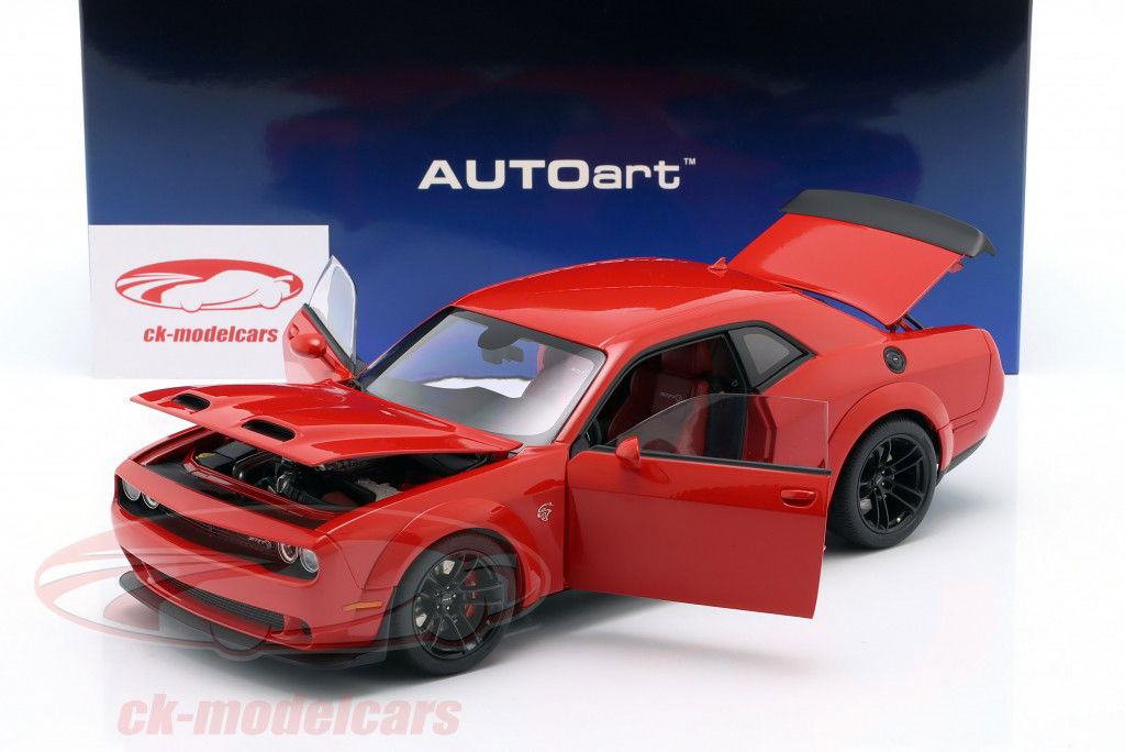 Dodge Challenger SRT Jailbreak 2022 geroosterd 1:18 AUTOart