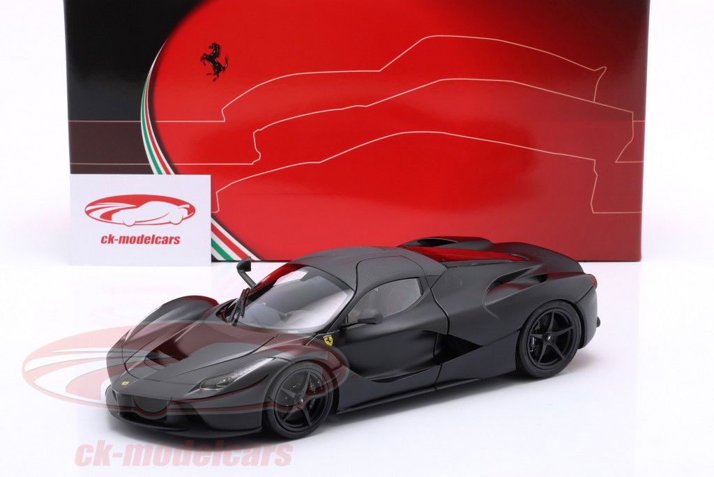 Ferrari LaFerrari Année de construction 2013-2018 terne noir 1:18 BBR