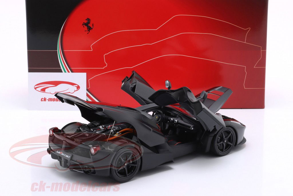Ferrari LaFerrari Byggeår 2013-2018 kedelig sort 1:18 BBR
