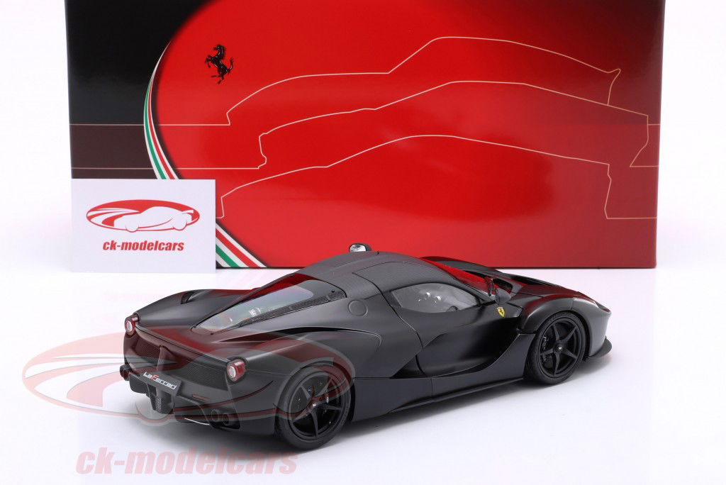Ferrari LaFerrari Byggeår 2013-2018 kedelig sort 1:18 BBR