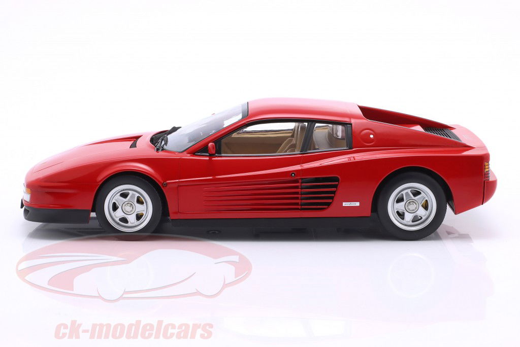 Ferrari Testarossa Année de construction 1986 rouge 1:18 KK-Scale