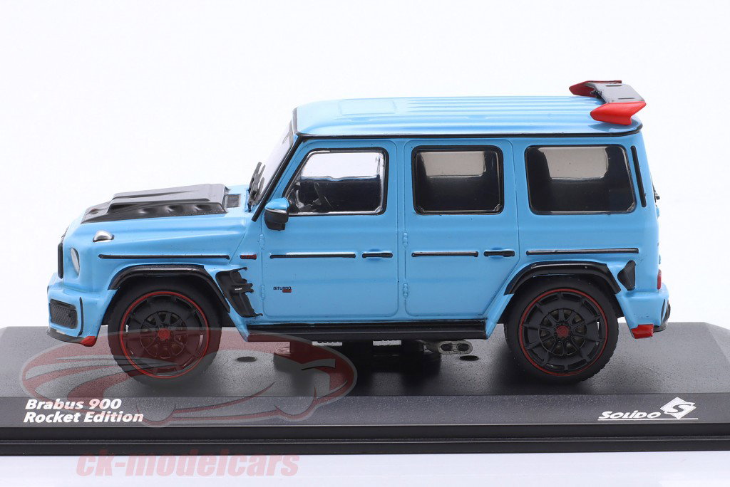 Brabus 900 Rocket Edition Bouwjaar 2021 China blauw 1:43 Solido