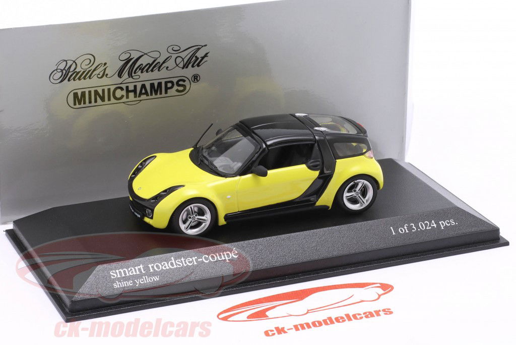 Smart Roadster Coupe Byggeår 2003 gul 1:43 Minichamps