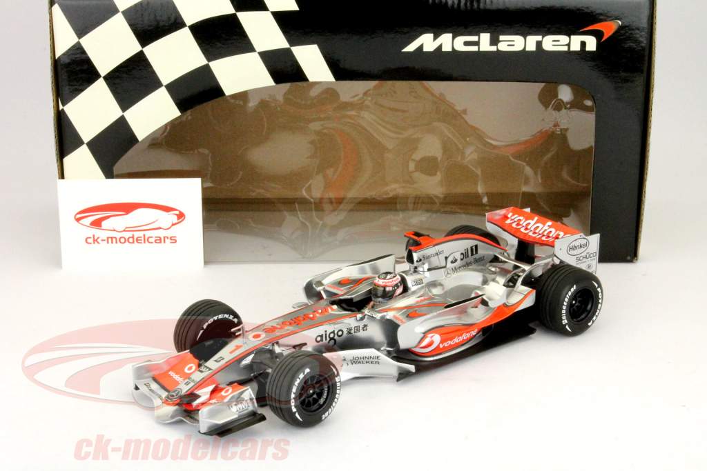 Minichamps 1:18 F. Alonso Vodafone McLaren Mercedes MP4-22