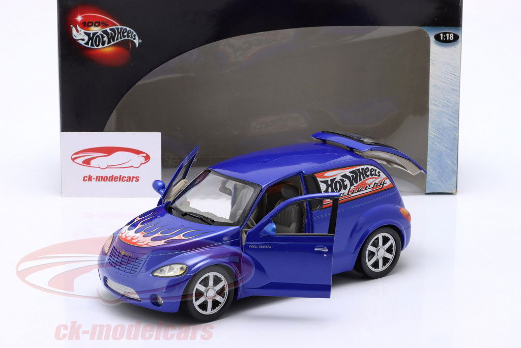 Chrysler Panel Cruiser blu metallico 1:18 HotWheels