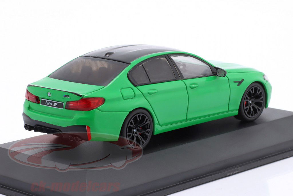 BMW M5 (F90) Competition Ano de construção 2022 sinal verde 1:43 Solido