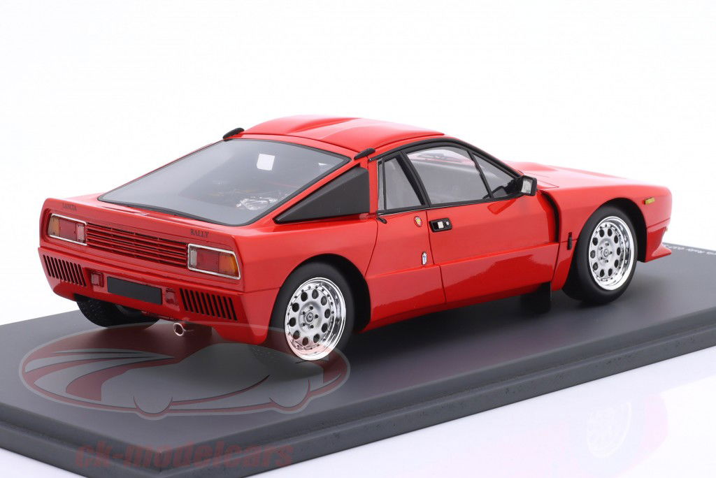 Lancia 037 Stradale Année de construction 1982 rouge 1:18 Schuco
