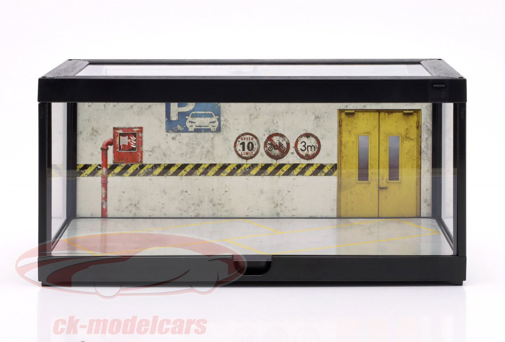 Diorama Single display case black with LED lighting for scale 1:18 / 1:24 Triple9