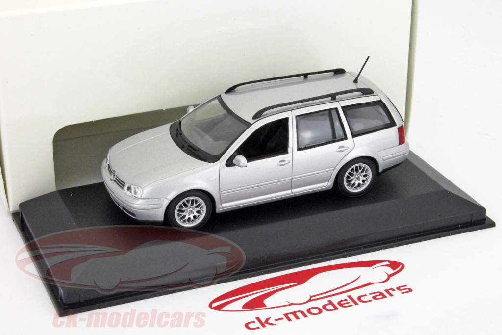 VW Golf 4 Variant argento 2001 1:43 Minichamps