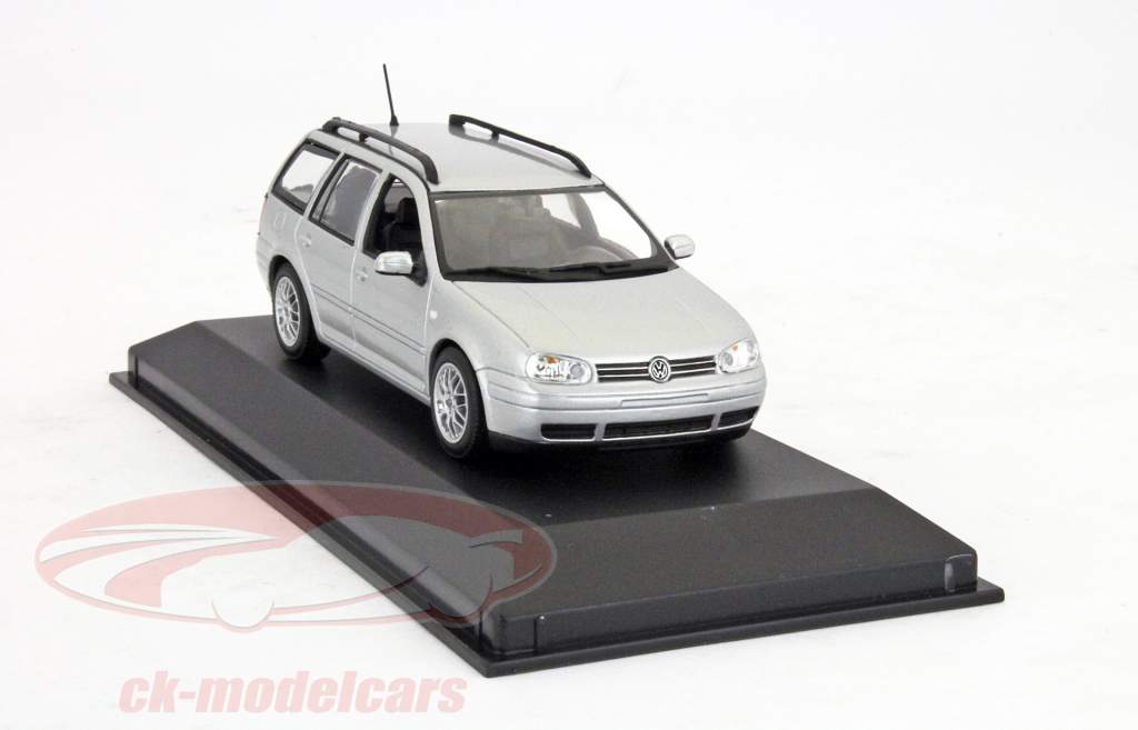 VW Golf 4 Variant model 2001 silver 1:43 Minichamps