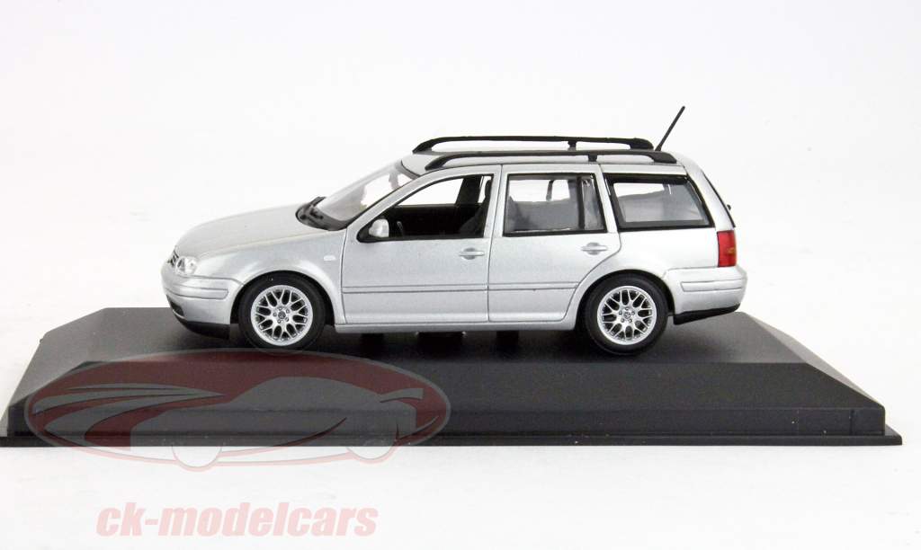 MINICHAMPS シルバー ワゴン 1/43 Minichamps 1:43 VW Golf 4 Variant 2001 silver CK9991347