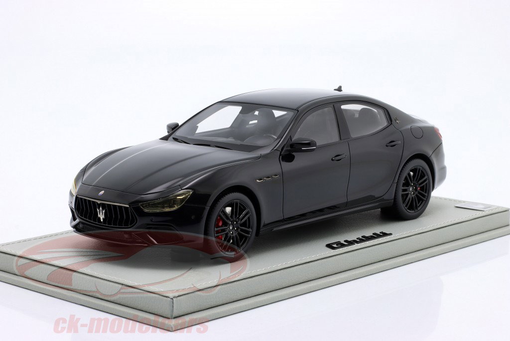 Maserati Ghibli Année de construction 2019 noir 1:18 BBR