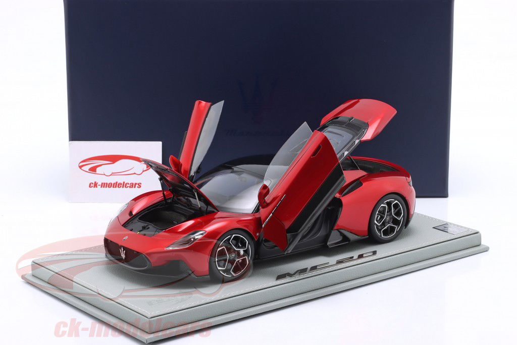 Maserati MC20 Année de construction 2020 vincente rouge / noir 1:18 BBR