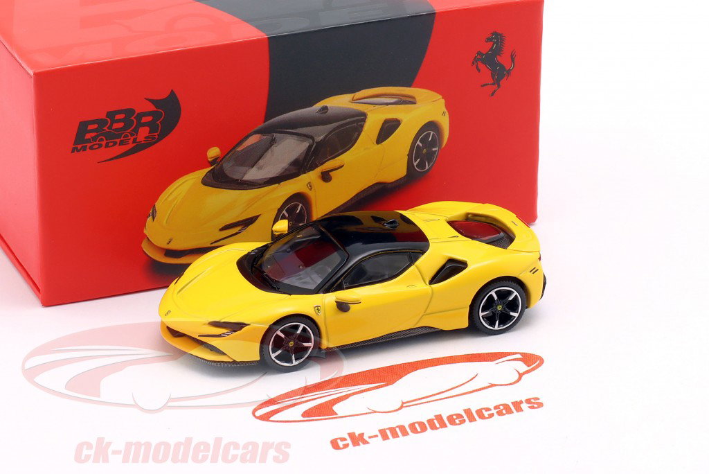 Ferrari SF90 Stradale Année de construction 2024 Modena jaune 1:64 BBR