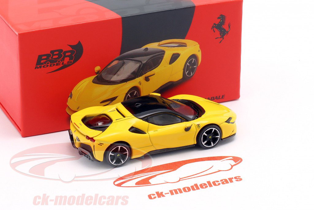 Ferrari SF90 Stradale Année de construction 2024 Modena jaune 1:64 BBR