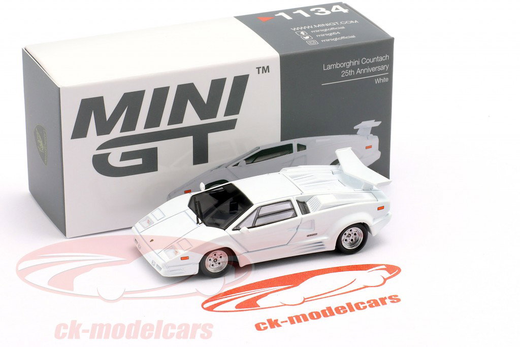 Lamborghini Countach 25th Anniversary 1989 white 1:64 TrueScale