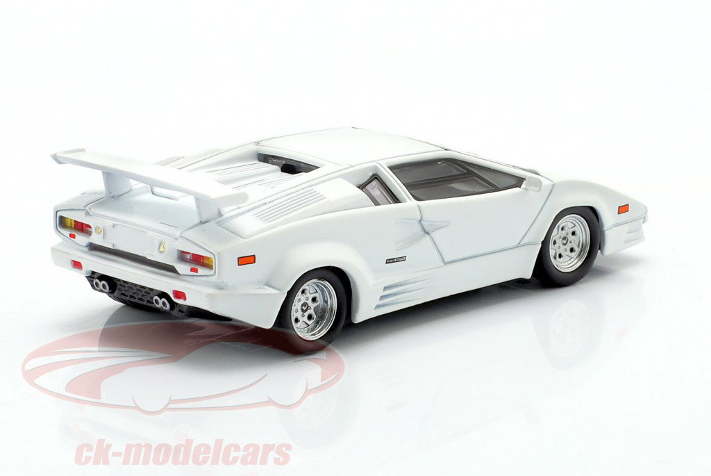 Lamborghini Countach 25th Anniversary 1989 white 1:64 TrueScale