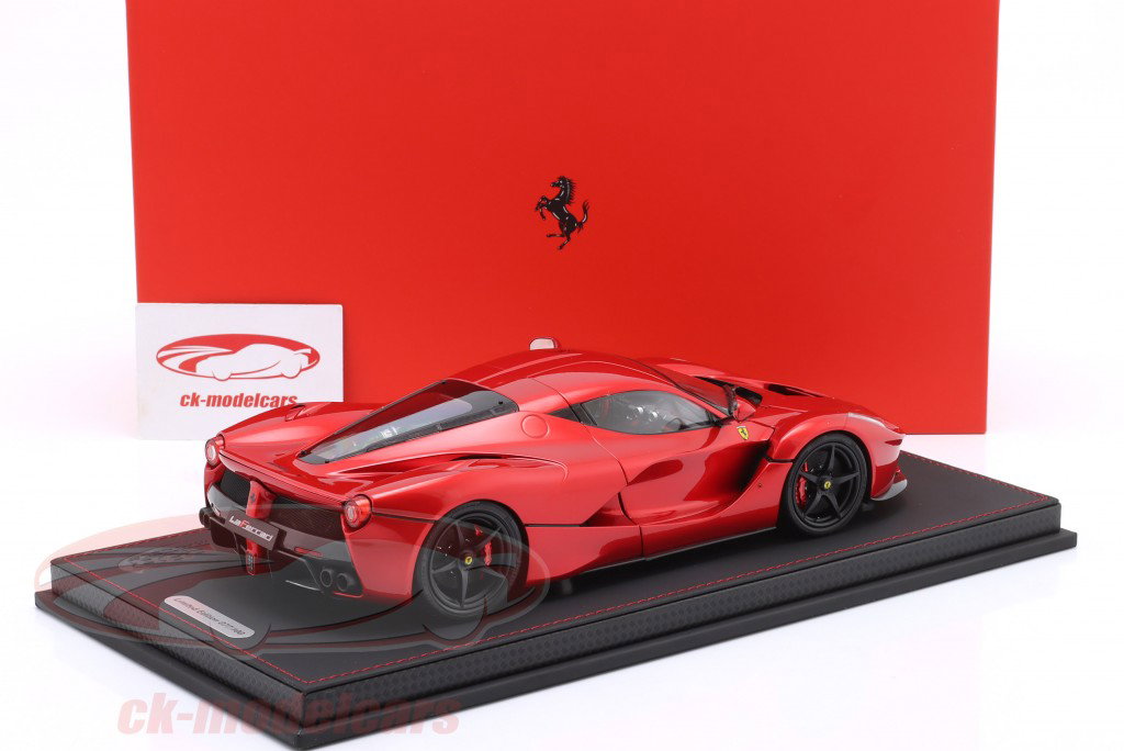 Ferrari LaFerrari Ano de construção 2012 vermelho 1:18 BBR
