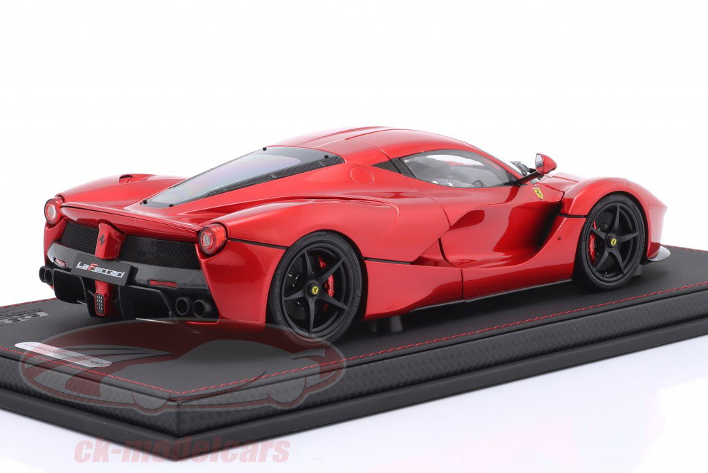 Ferrari LaFerrari Año de construcción 2012 rojo 1:18 BBR