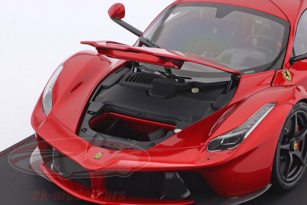 Ferrari LaFerrari Ano de construção 2012 vermelho 1:18 BBR