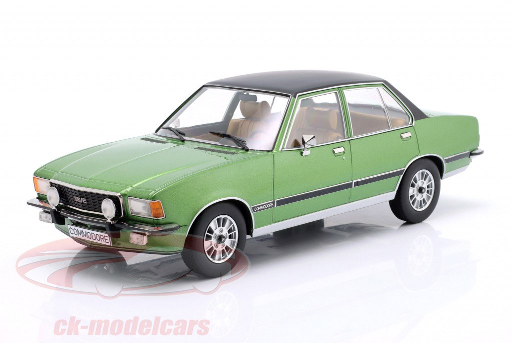 Opel Commodore B Byggeår 1972 grøn metallisk 1:18 ModelCar Group