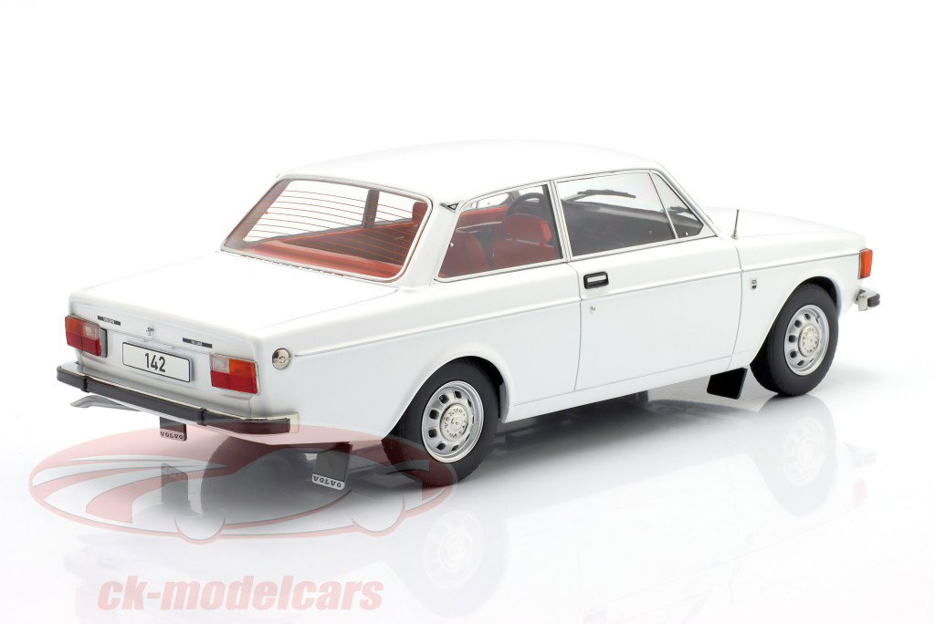 Volvo 142 Année de construction 1973 blanc 1:18 ModelCar Group
