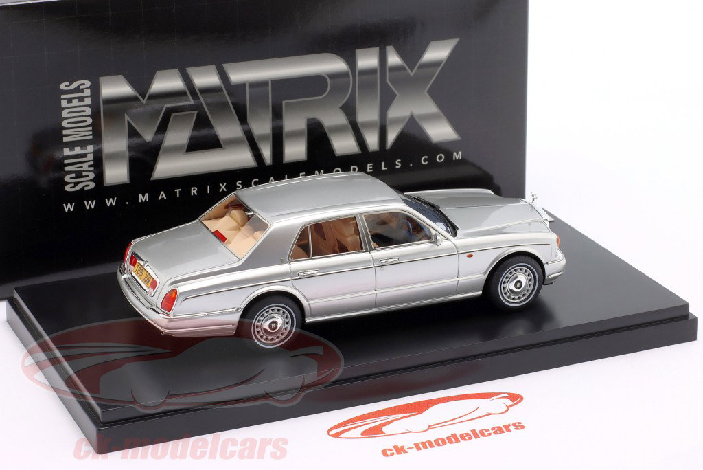 Rolls-Royce Silver Seraph 建設年 1998 - 2002 パールシルバー 1:43 Matrix