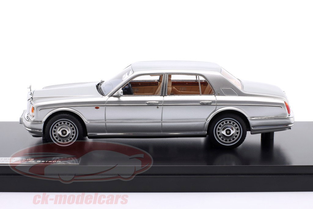 Rolls-Royce Silver Seraph Baujahr 1998 - 2002 perlsilber 1:43 Matrix