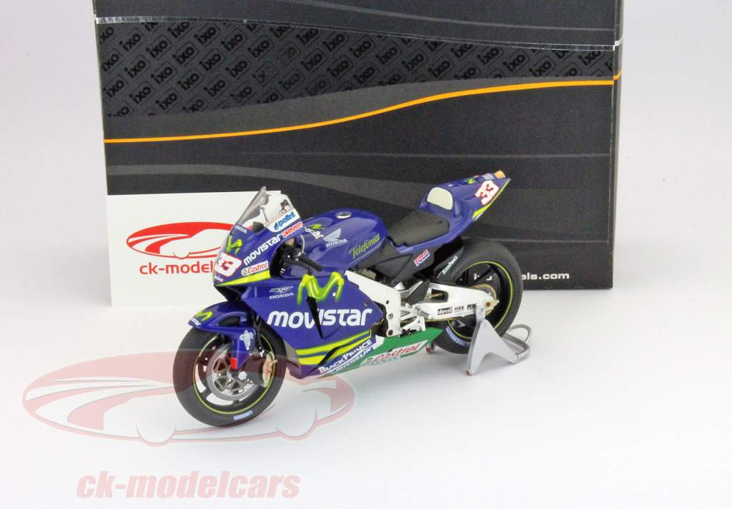 マルコ·メランドリホンダRC211V＃33モトGP 2005 1：12完成モデル