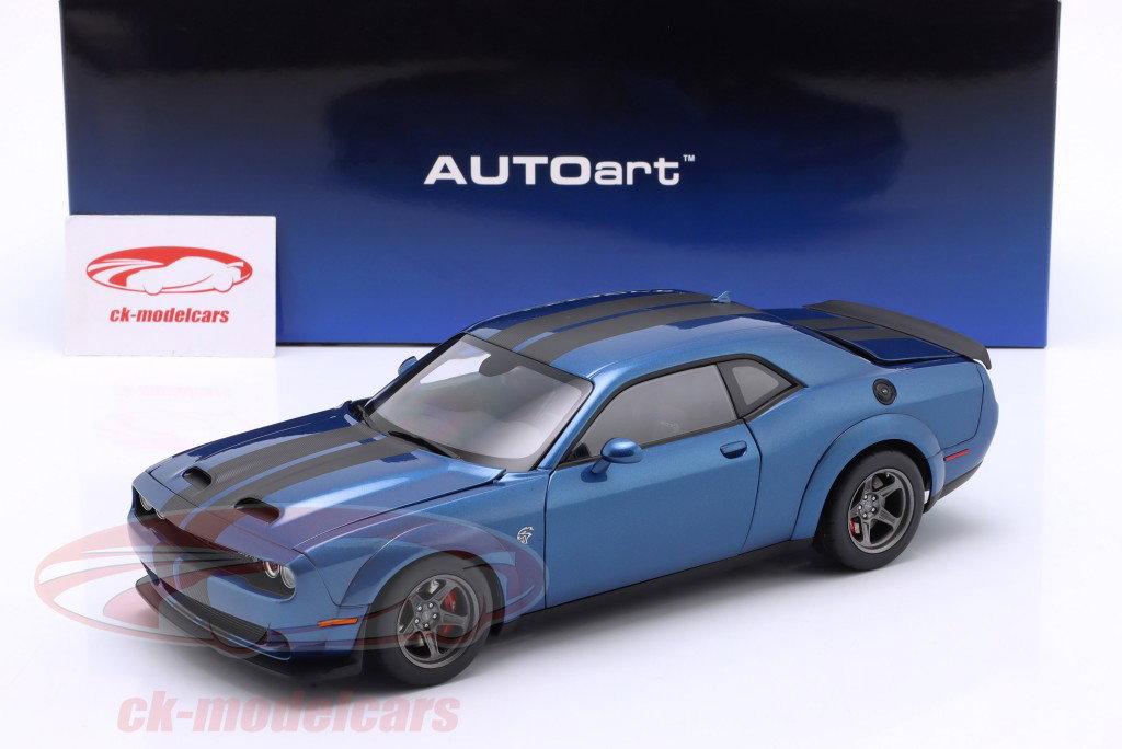 Dodge Challenger SRT Jailbreak Byggeår 2022 indigo blå 1:18 AUTOart