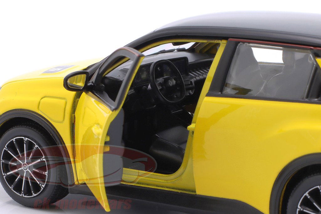 Renault 5 E-Tech electric Bouwjaar 2024 geel 1:24 Bburago
