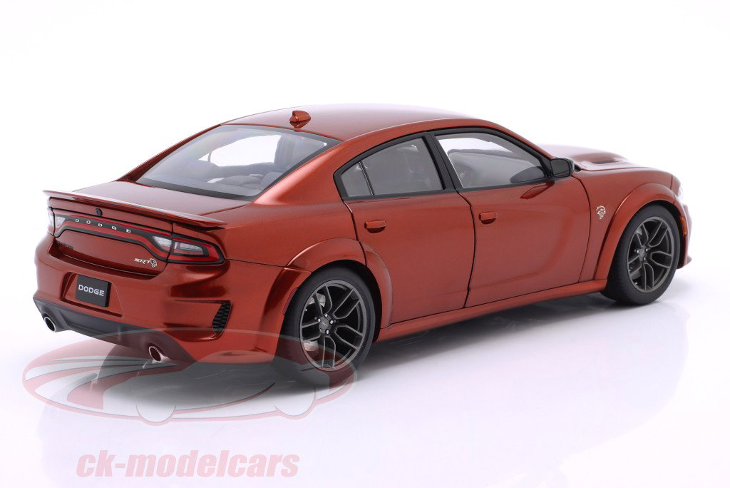 Dodge Charger SRT Hellcat Redeye Jailbreak marrone cannella 1:18 AUTOart