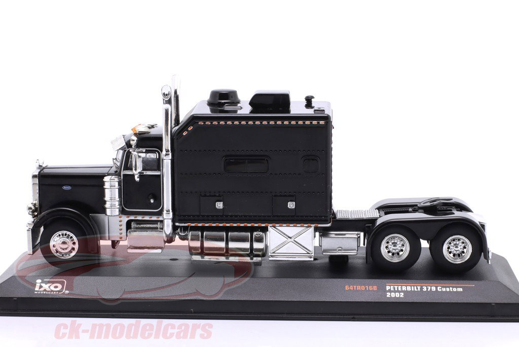 Peterbilt 379 Custom Year 2002 black 1:64 Ixo