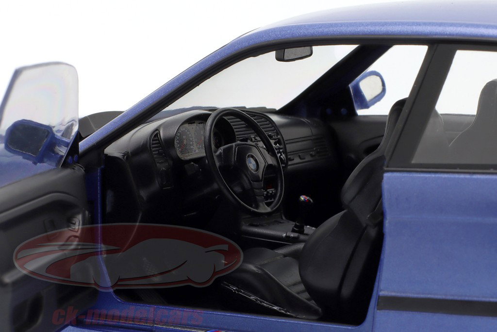BMW M3 (E36) Coupé Année de construction 1996 Estoril bleu 1:18 Solido