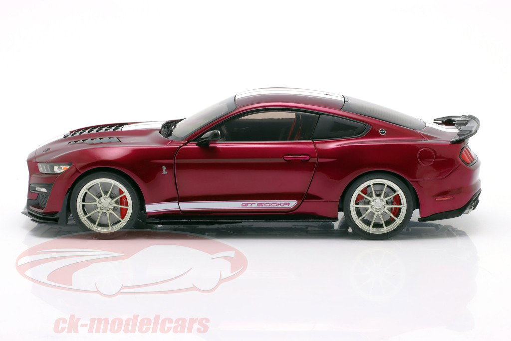 Ford Mustang Shelby GT500KR Bouwjaar 2023 paars metalen 1:18 Solido