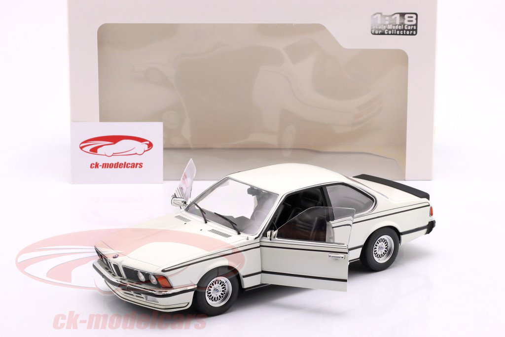BMW 635 CSi Année de construction 1984 blanc 1:18 Solido