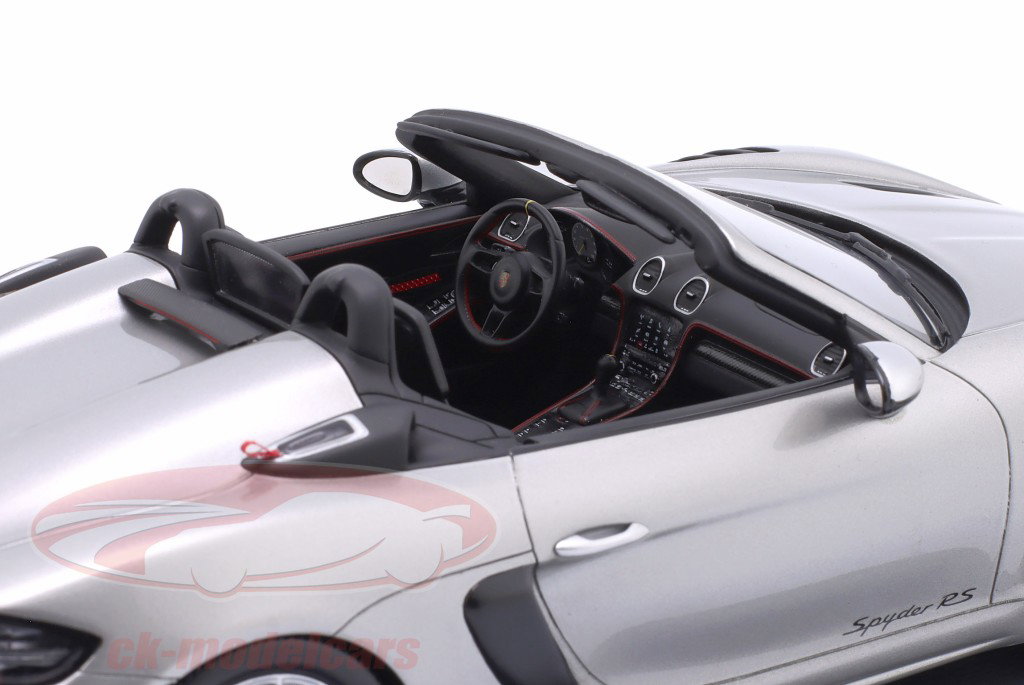 Porsche Spyder RS Année de construction 2023 GT argent 1:18 Schuco