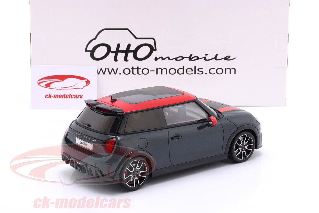 Mini Cooper JCW Année de construction 2024 gris foncé 1:18 OttOmobile