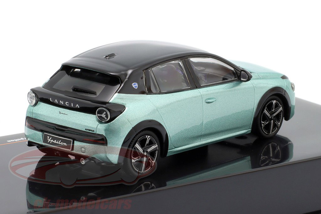Lancia Ypsilon Année de construction 2025 vert clair métallique / noir 1:43 Ixo