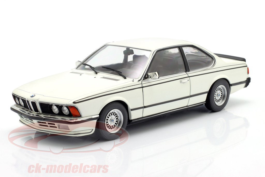 BMW 635 CSi Année de construction 1984 blanc 1:18 Solido