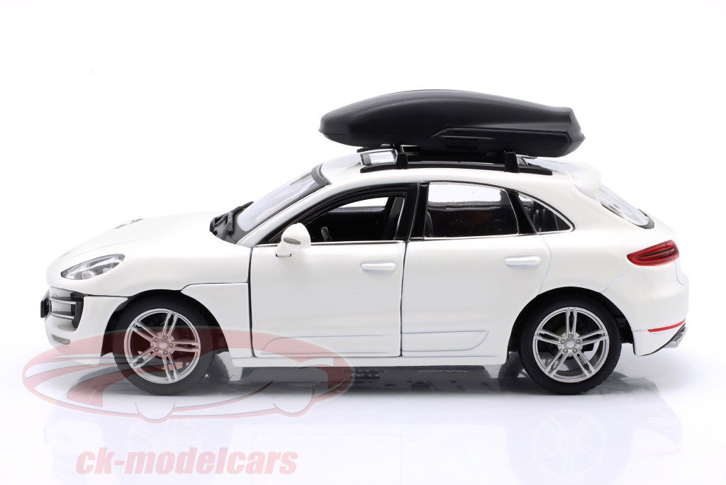 Porsche Macan com bagageiro de teto branco 1:24 Bburago