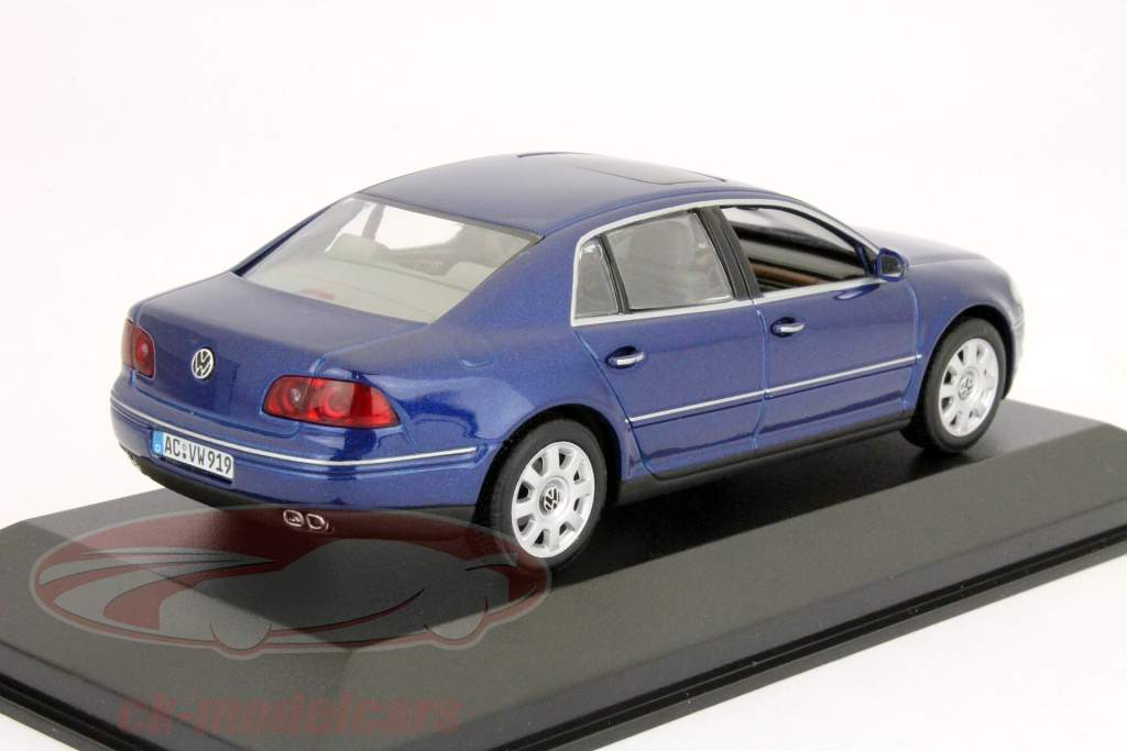 Volkswagen Phaeton modelo 2002 1:43 Minichamps