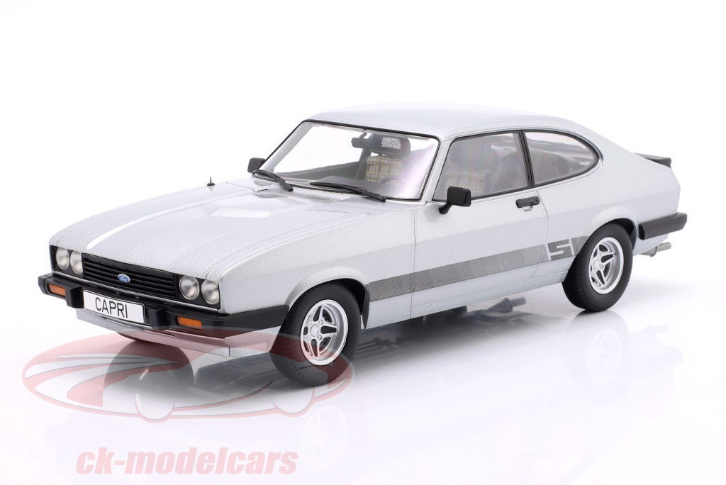 Ford Capri MK III 建造年份 1978 银 金属 1:18 ModelCar Group