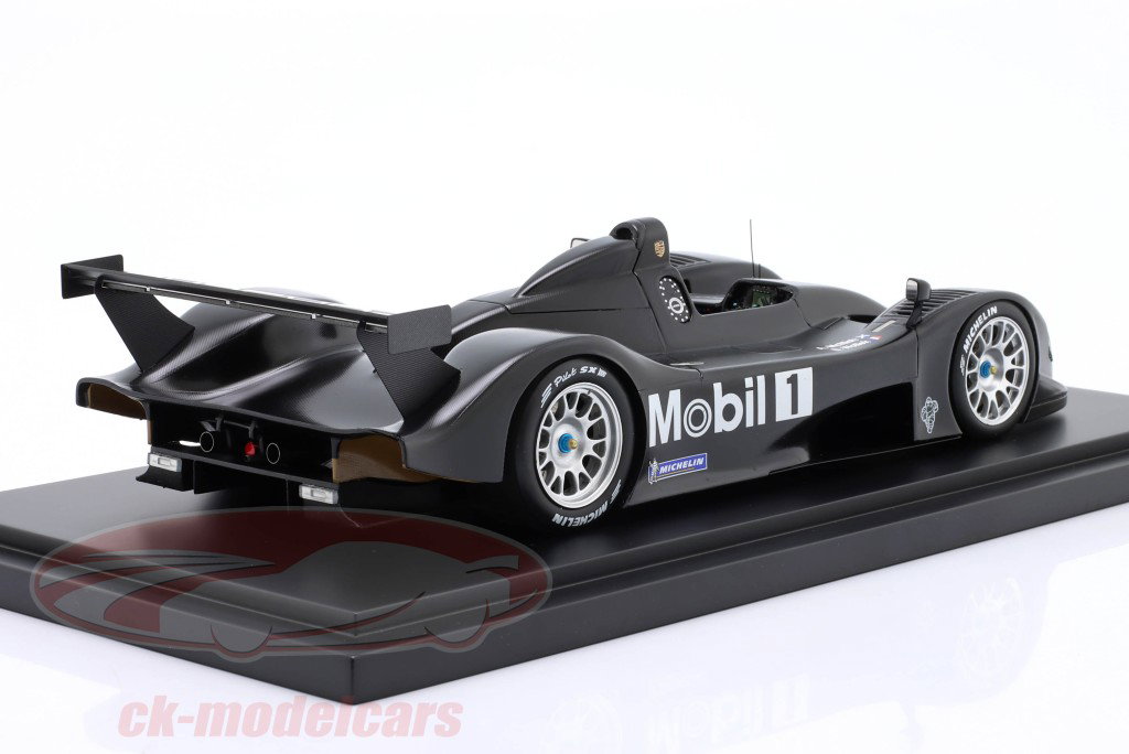 Porsche LMP 2000 prototype 2024 / 1999 zwart 1:18 Spark