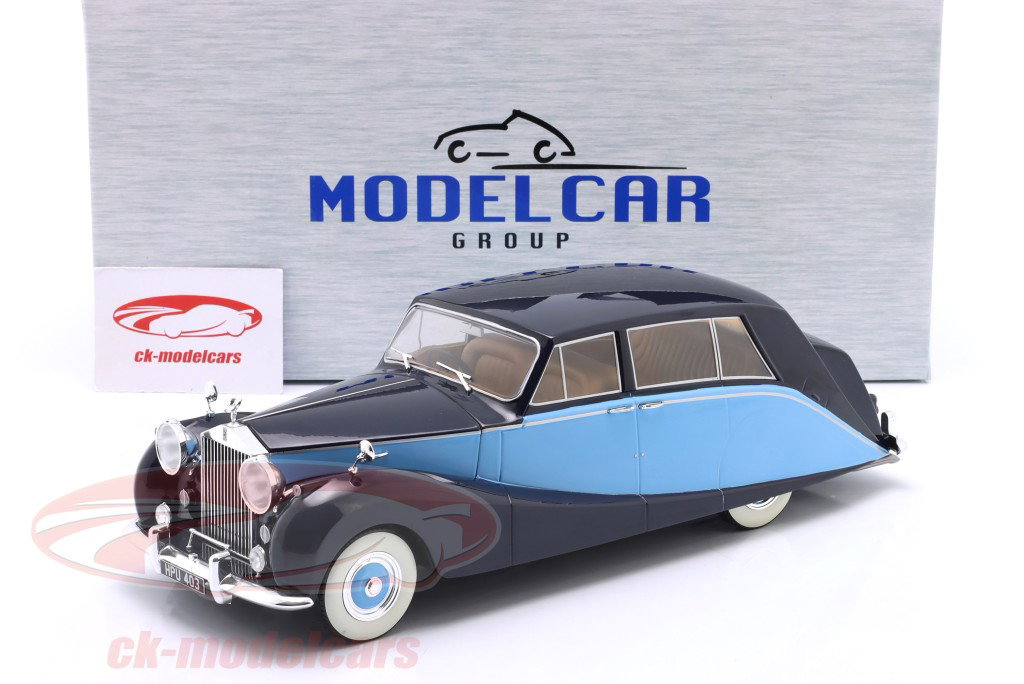 Rolls-Royce Silver Wraith Empress by Hooper 1956 黑色的 / 浅蓝色 1:18 ModelCar Group
