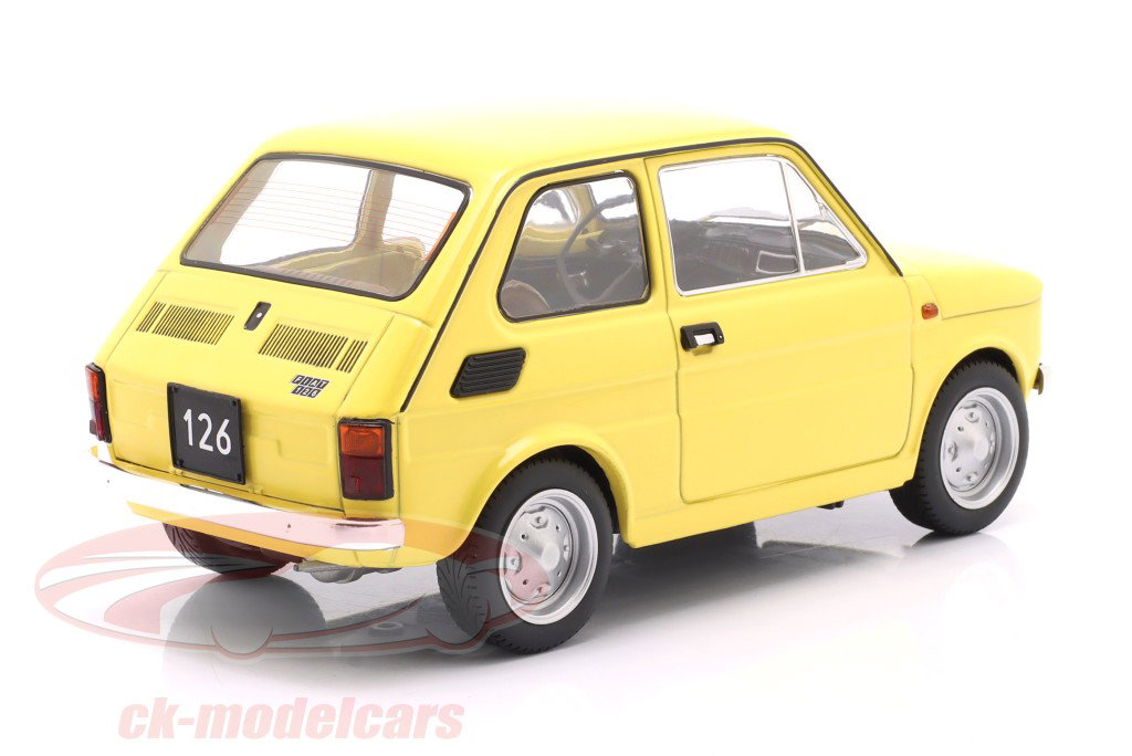 Fiat 126 建設年 1972 黄色 1:18 ModelCar Group