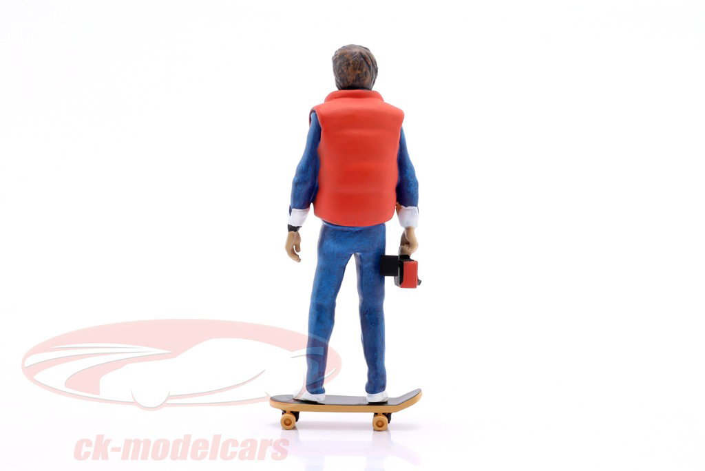 chiffre Marty avec skateboard 1:18 Échelle KK