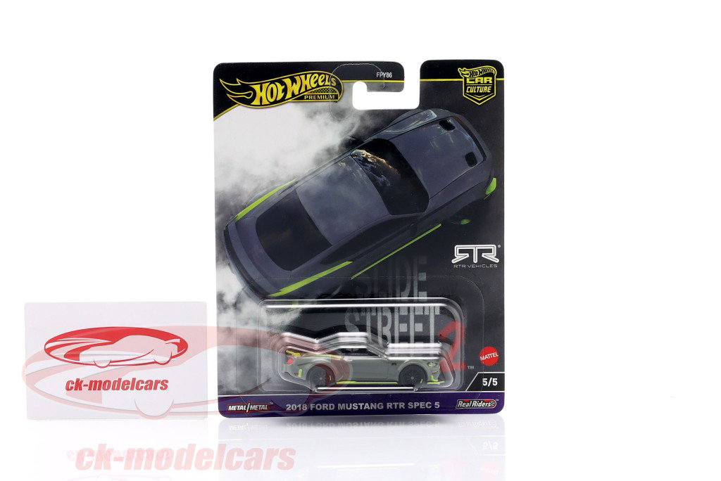 Ford Mustang RTR Spec 5 建造年份 2018 灰色的 / 黄色的 1:64 HotWheels